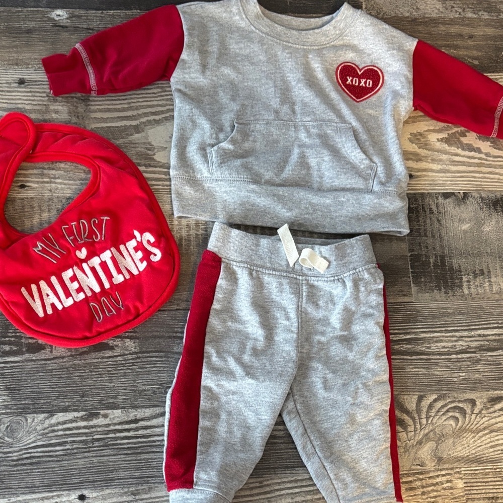 Carter's Gray Baby Outfit with Xoxo Red Heart Patch